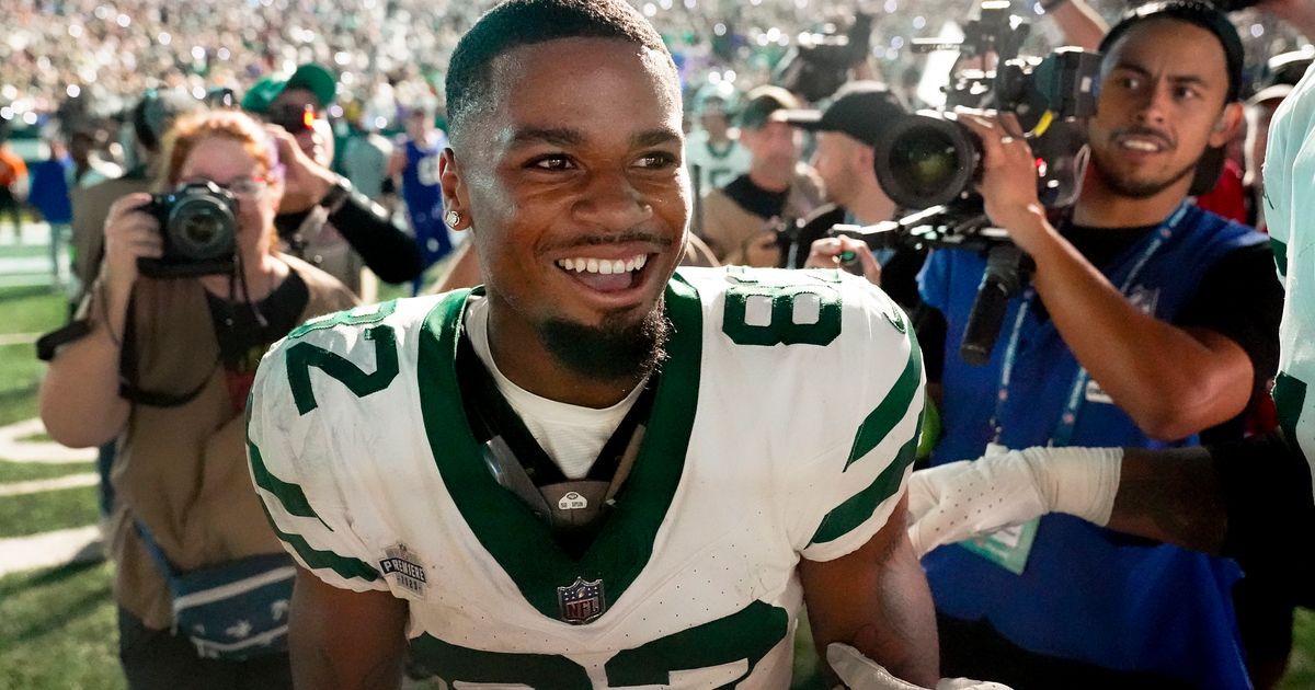 Jets Overcome Loss of Aaron Rodgers to Defeat Bills 22-16 in Overtime