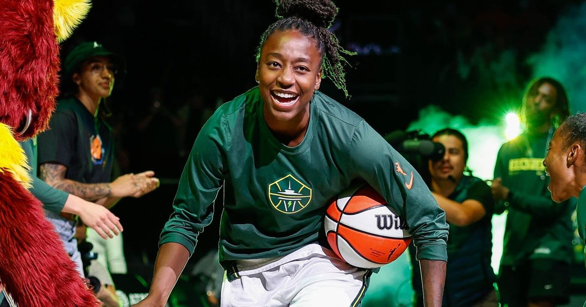 Jewell Loyd Signs Multiyear Contract Extension with Seattle Storm