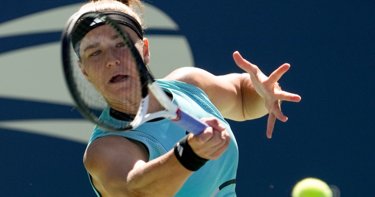 Karolina Muchova Advances to US Open Fourth Round with Win Over Taylor Townsend