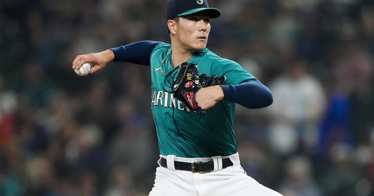 Mariners End Losing Streak Behind Bryan Woo's Offensive Performance