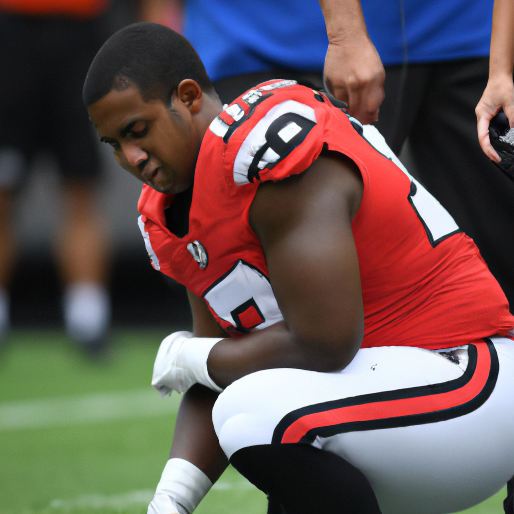 Nick Chubb Suffers Reportedly Minor Injury, Torn Ligament: AP Source