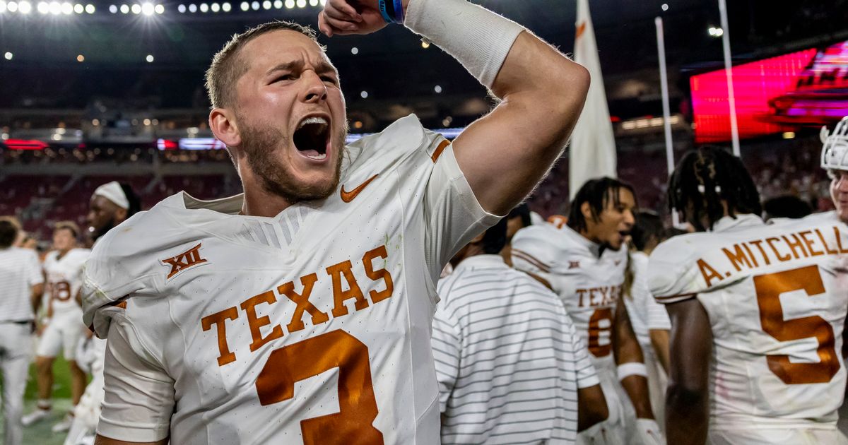 No. 11 Texas Defeats No. 3 Alabama 34-24 in College Football Matchup