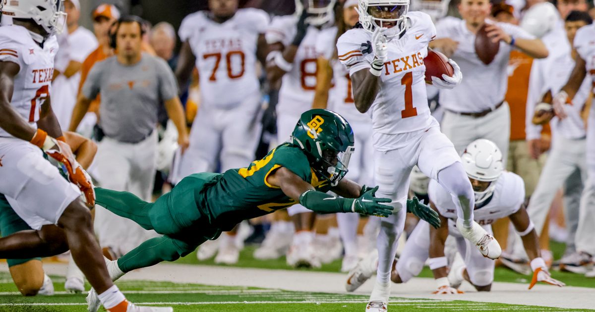 No. 3 Texas Dominates Baylor 38-6 in Final Big 12 Season Behind Brooks and Defense