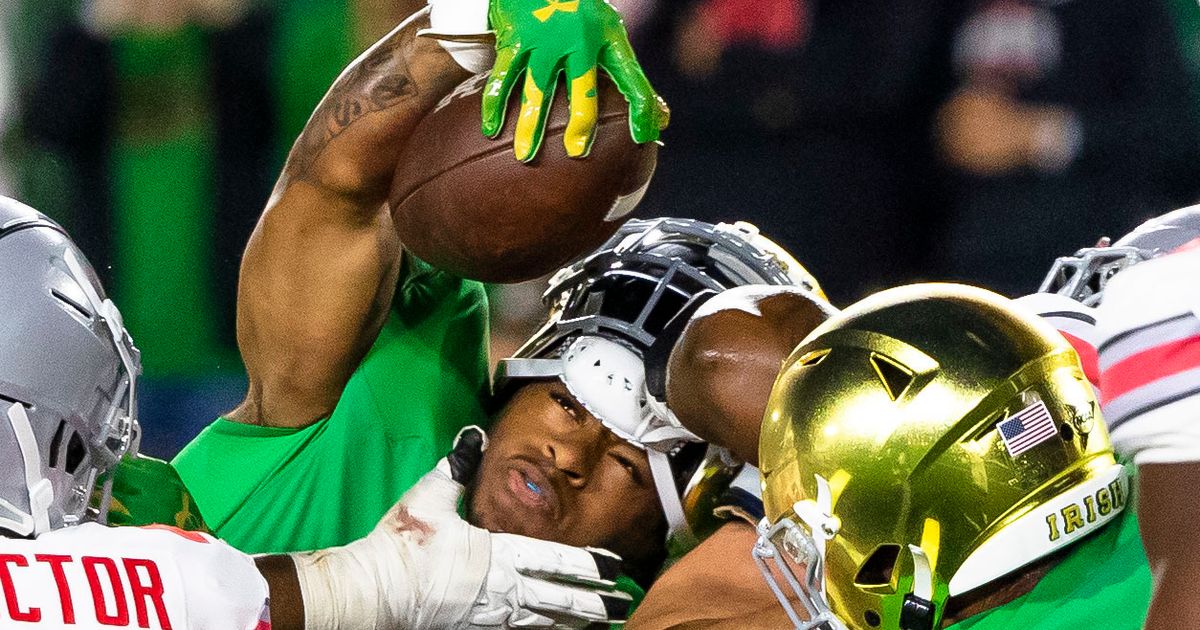 Notre Dame Football Falls to Ohio State in Close Matchup Despite Late-Game Mistakes