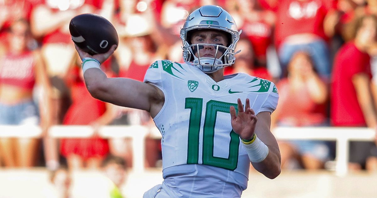 Oregon Ducks Defeat Texas Tech Red Raiders 38-30 as Former Red Raider Quarterback Cade Shough Falls to His Old Team