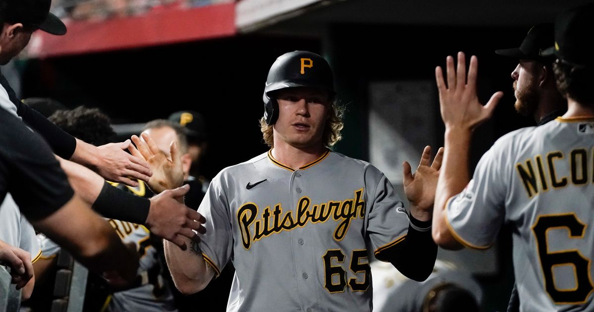 Pirates Record Comeback Win Over Reds After Trailing by 9 Runs in 133-Season History