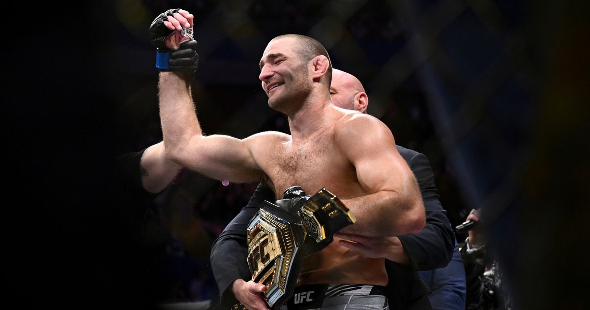 Sean Strickland Defeats Israel Adesanya to Win Middleweight Title at UFC 293