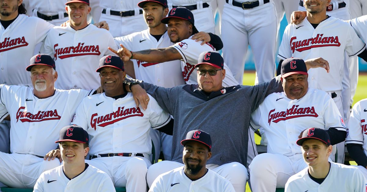 Terry Francona, Manager of the Boston Red Sox and Guardian of the Game, to Retire After a Career Characterized by Class and Compassion