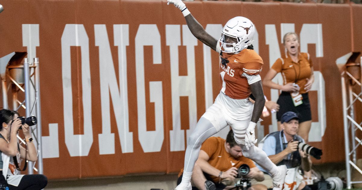 Texas Longhorns Dominate Second Half in Preparation for Big 12 Play