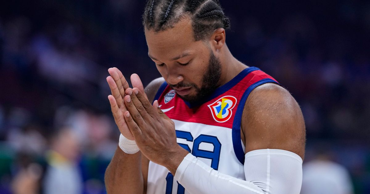 USA Basketball Overcomes Montenegro 85-73 in World Cup Match