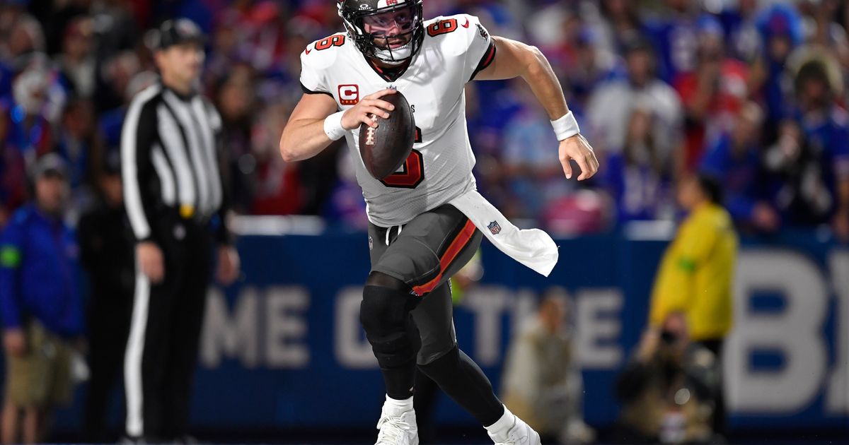 Buccaneers Look to Resolve Offensive Struggles with Mayfield at the Helm