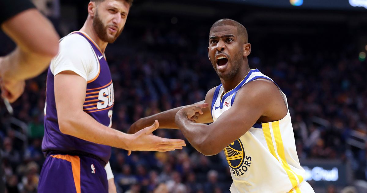 Chris Paul Makes NBA History, Comes Off Bench for First Time in Career with Warriors