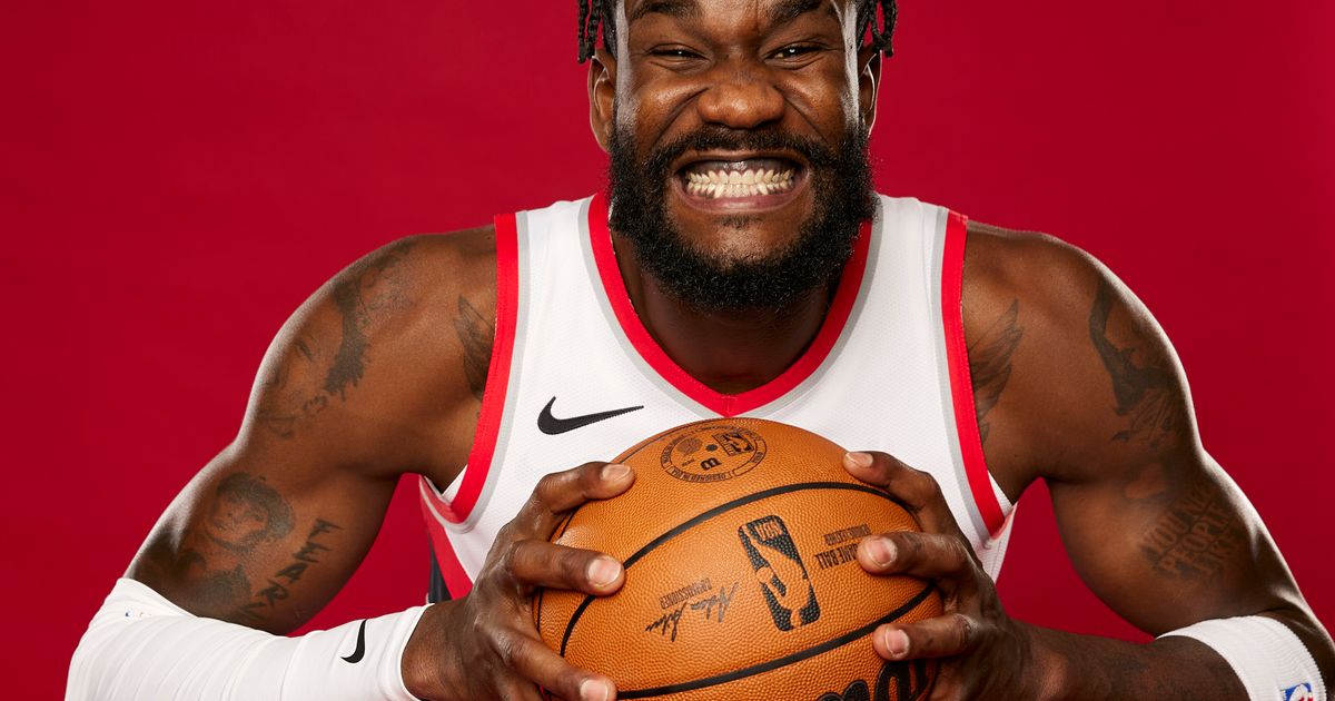 Deandre Ayton Joins Portland Trail Blazers for 2020-21 NBA Season