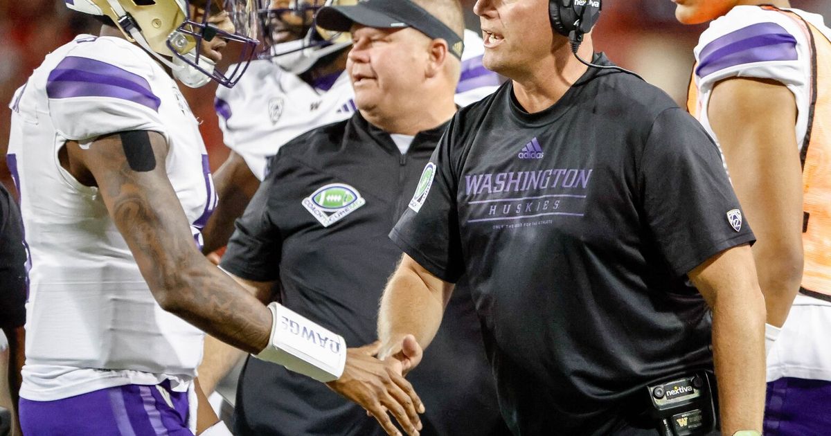 DucksUW Huskies vs. Oregon Ducks: Analyzing the Need for Improved Performance
