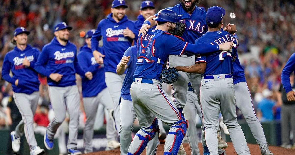 García Leads Rangers to World Series with 11-4 Win in Game 7 of ALCS
