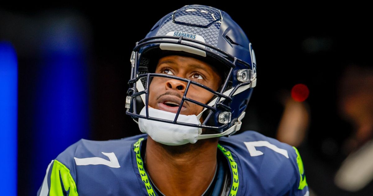 Geno Smith Accepts Responsibility for Recent Turnovers Committed by Seattle Seahawks