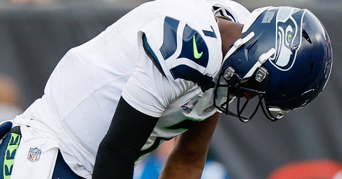 Geno Smith's Struggling Performance Continues Worrying Trend for Seattle Seahawks