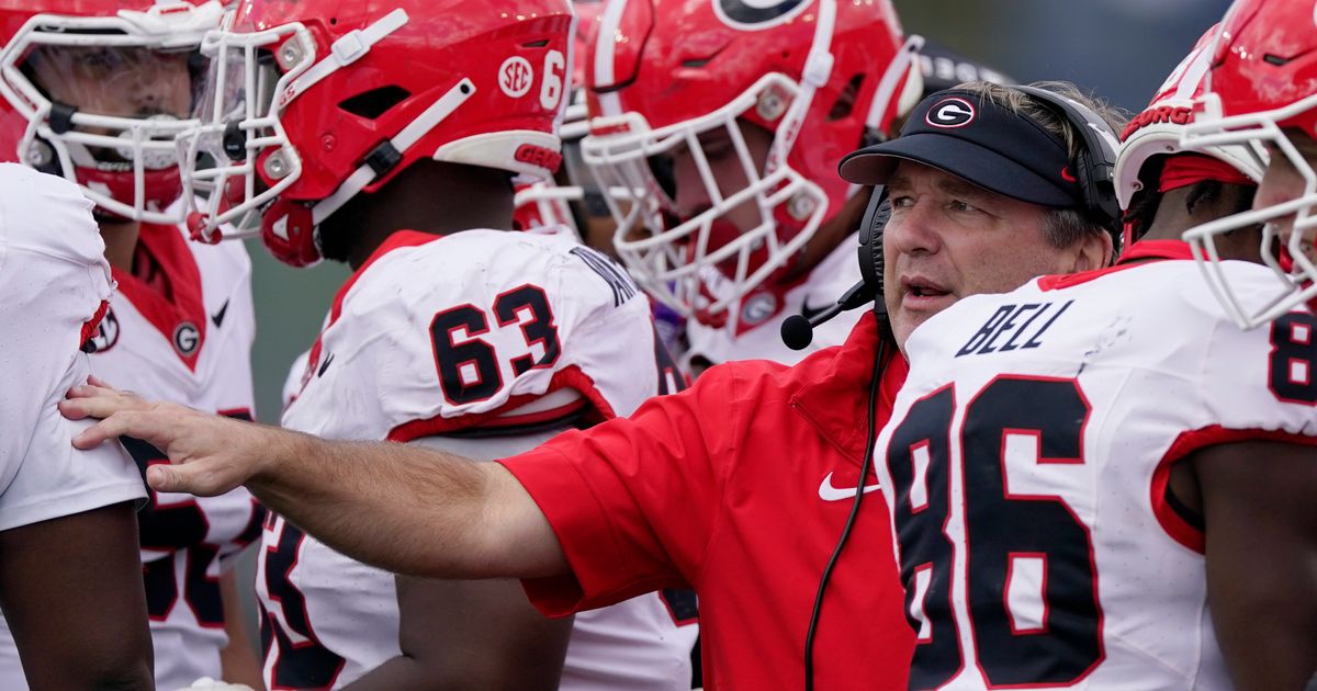 Georgia Retains No. 1 Ranking in AP Top 25 Poll for 19th Consecutive Week, Washington Stays at No. 5