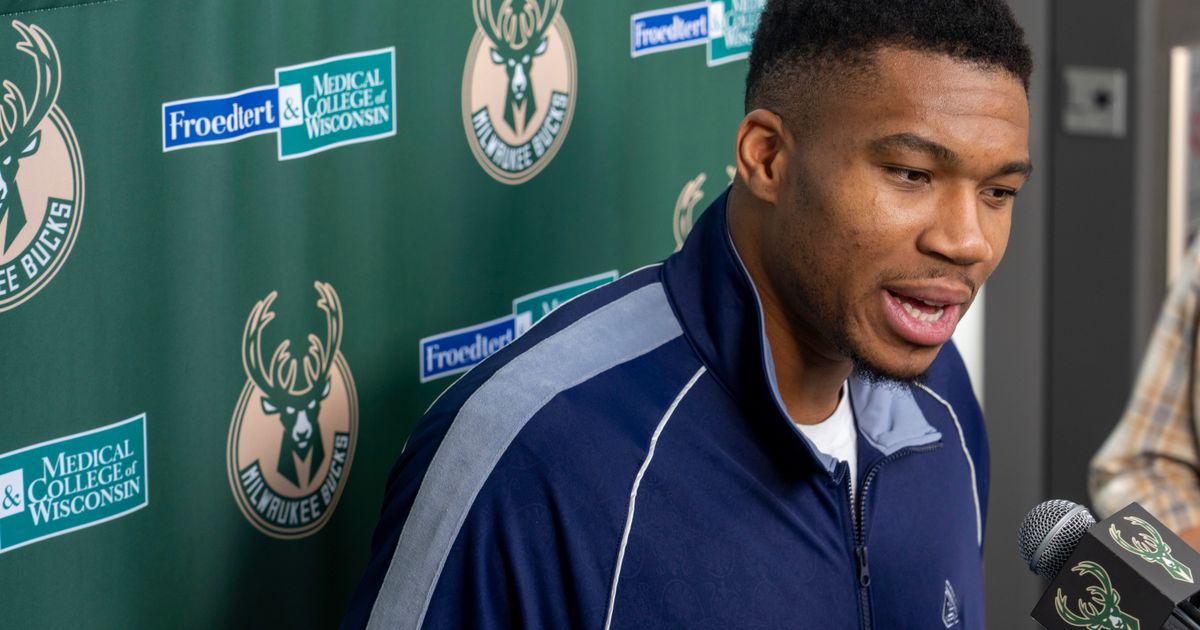 Giannis Antetokounmpo Seeks Extension to Help Milwaukee Bucks Avoid Distractions