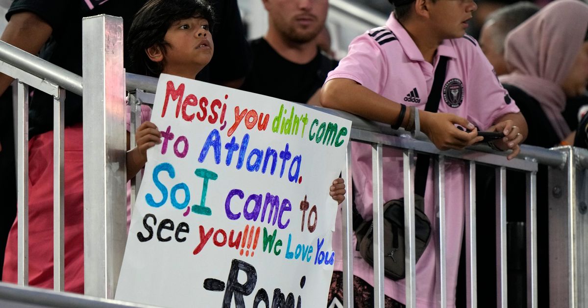 Inter Miami to Face Chicago in MLS Match Amid Uncertainty of Lionel Messi's Status