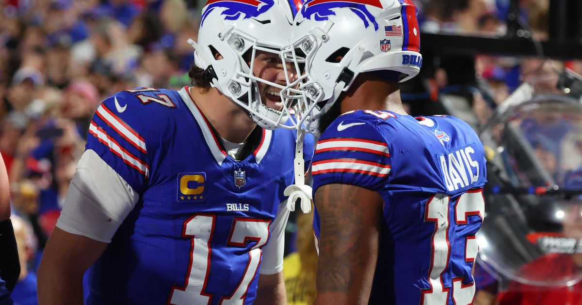 Josh Allen Leads Buffalo Bills to 24-18 Victory Over Tampa Bay Buccaneers