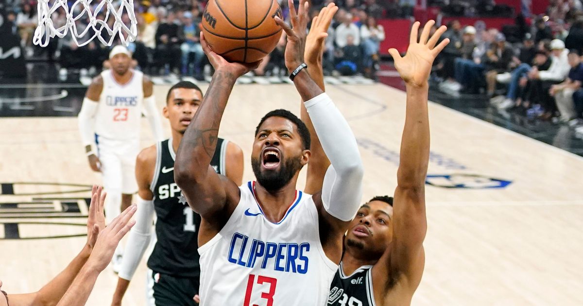 Leonard and George Lead Clippers to 123-83 Victory Over Spurs in Rookie's First Road Game at Wembanyama