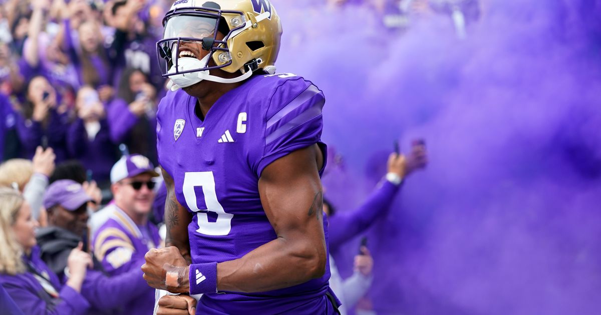 Michael Penix Jr. Named to AP Midseason All-America Team, Featuring Experienced Players