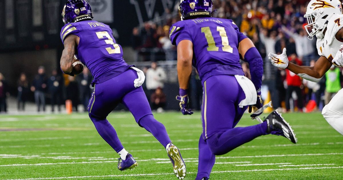 Mishael Powell Helps No. 5 UW Defeat Arizona State with Strong Offensive Performance