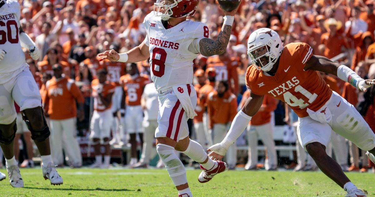 No. 12 Oklahoma Defeats No. 3 Texas in Red River Rivalry as Gabriel Throws Late Touchdown Pass