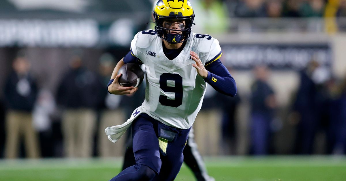 No. 2 Michigan Dominates Michigan State 49-0 as McCarthy Throws 3 TD Passes in First Half