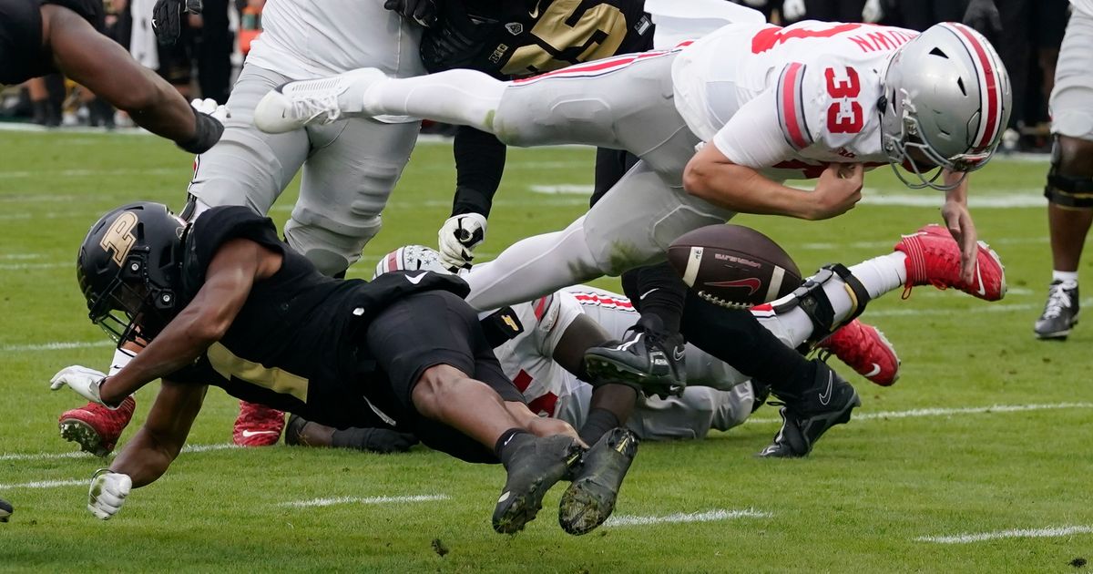 Ohio State's Kyle McCord Leads Team to 41-7 Victory Over Purdue Despite Offensive Injuries