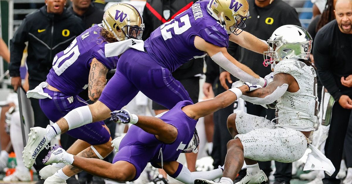 Oregon Huskies Capitalize on Aggressive Fourth Down Play