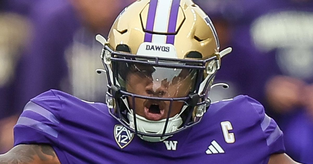 Pac-12 Midseason Awards: Michael Penix Jr., Kyle Whittingham, and Bradlee Elliss Receive Top Honors