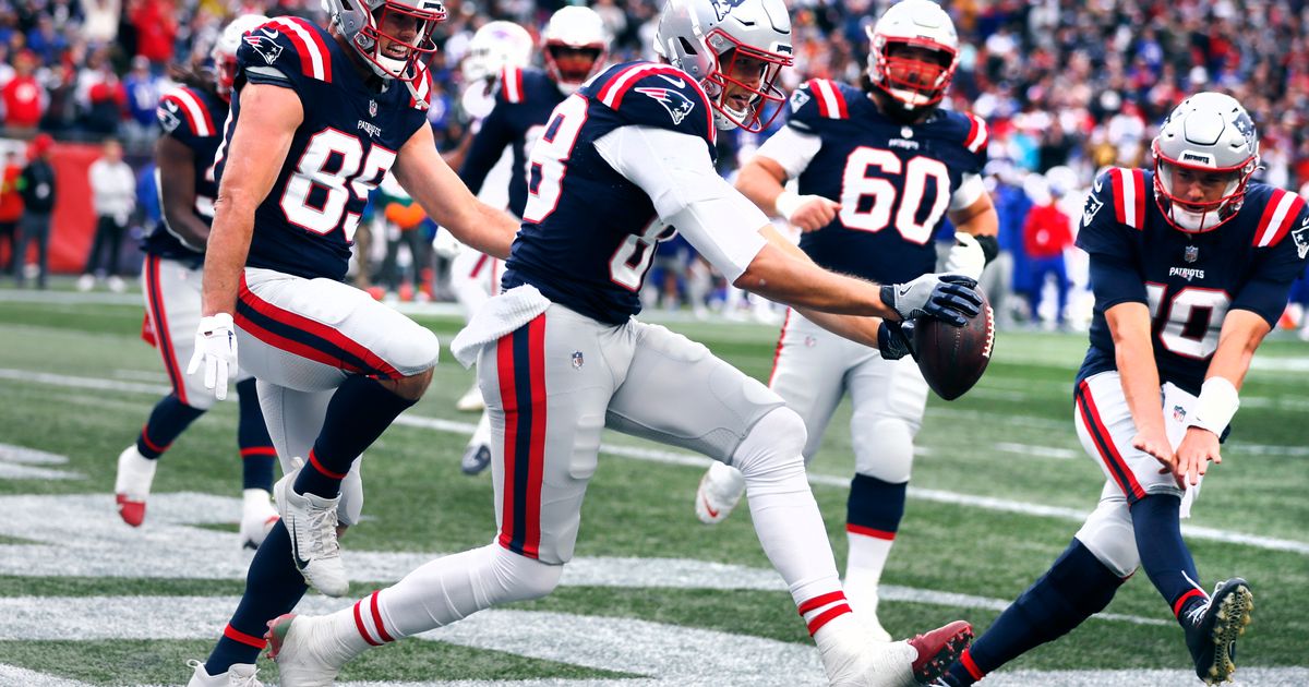 Patriots Defeat Bills 29-25 as Mac Jones Throws Late Touchdown Pass, Bill Belichick Becomes Third Coach to Reach 300 Wins