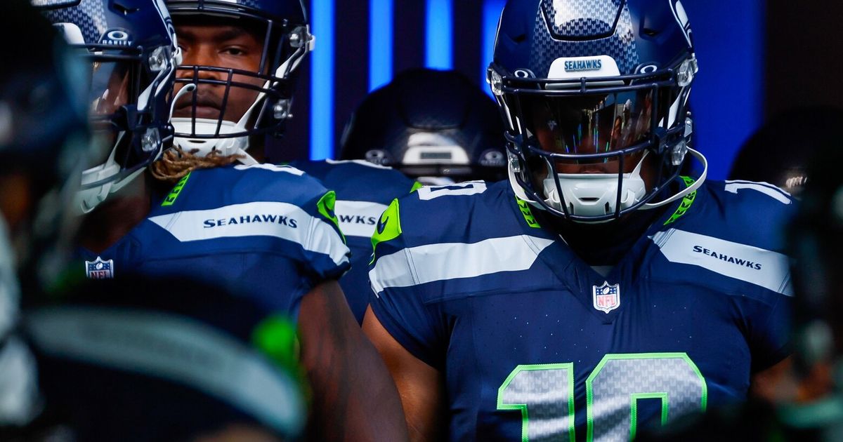 Uchenna Nwosu of Seattle Seahawks Expected to Undergo Season-Ending Surgery for Pectoral Injury