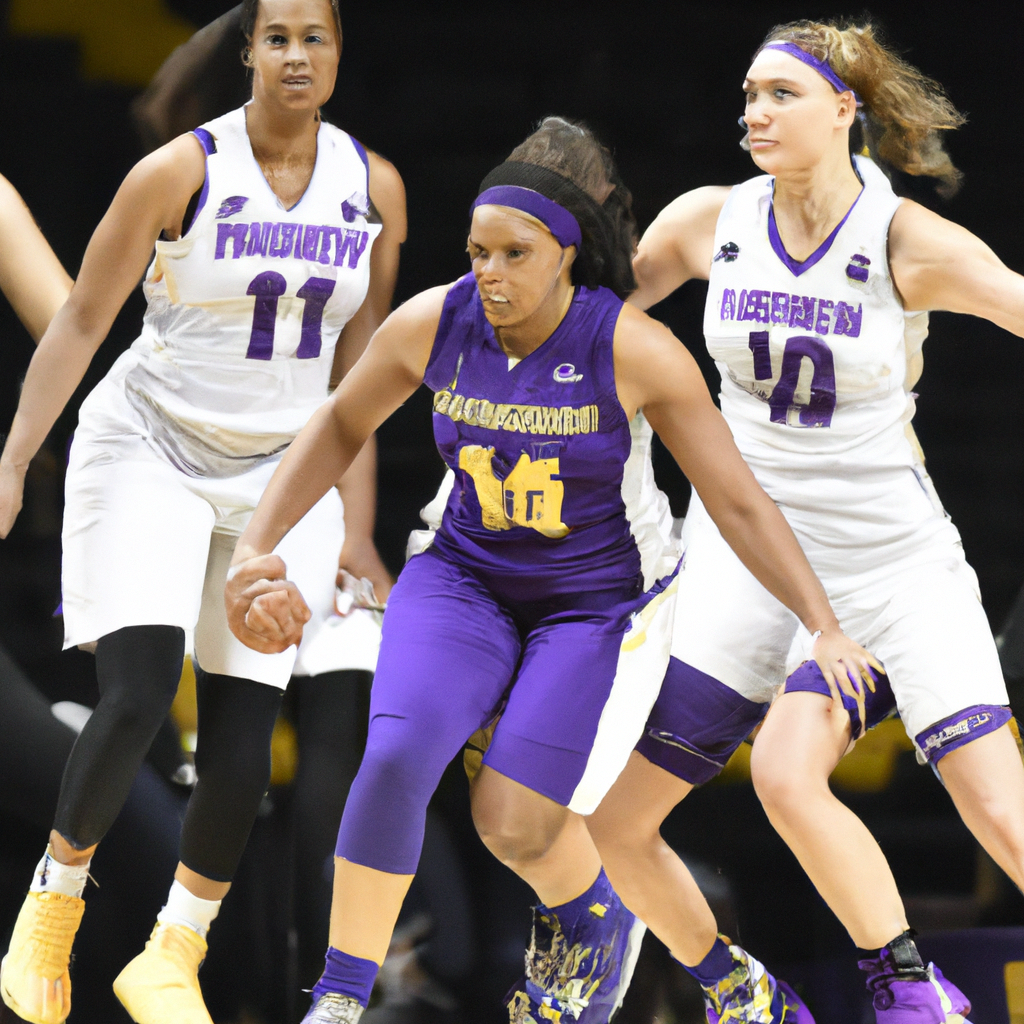 University of Washington Women's Basketball Team Ranked Ninth in Preseason Pac-12 Poll