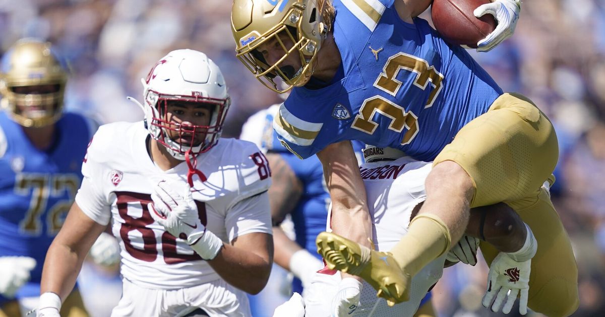 Washington State Cougars Lose to UCLA After Committing 4 Turnovers