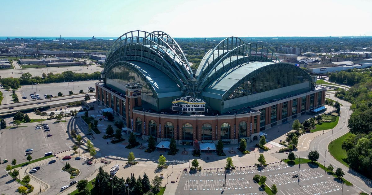 Wisconsin Public Hearing Examines $614 Million Proposal for Milwaukee Brewers Stadium Repairs
