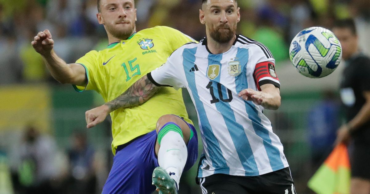 Argentina Defeats Brazil in World Cup Qualifying Match Postponed Due to Crowd Unrest