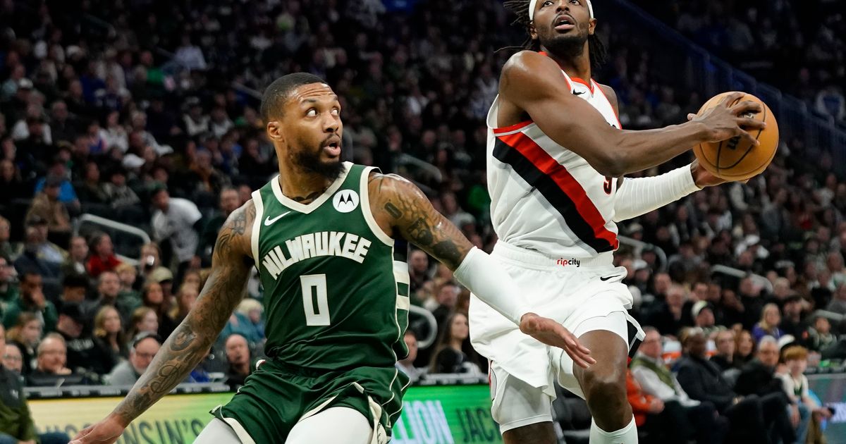 Bucks Defeat Trail Blazers in Lillard's Return to Portland After Overcoming 26-Point Deficit