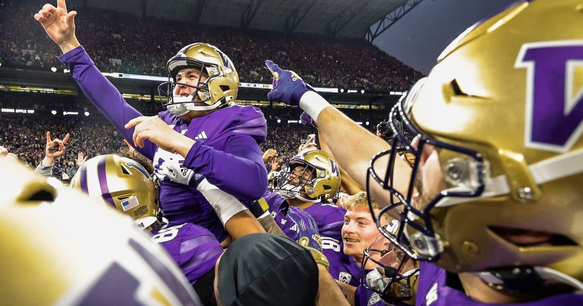Grady Gross, University of Washington Kicker, Receives Scholarship After Nailing Game-Winning Field Goal in Apple Cup