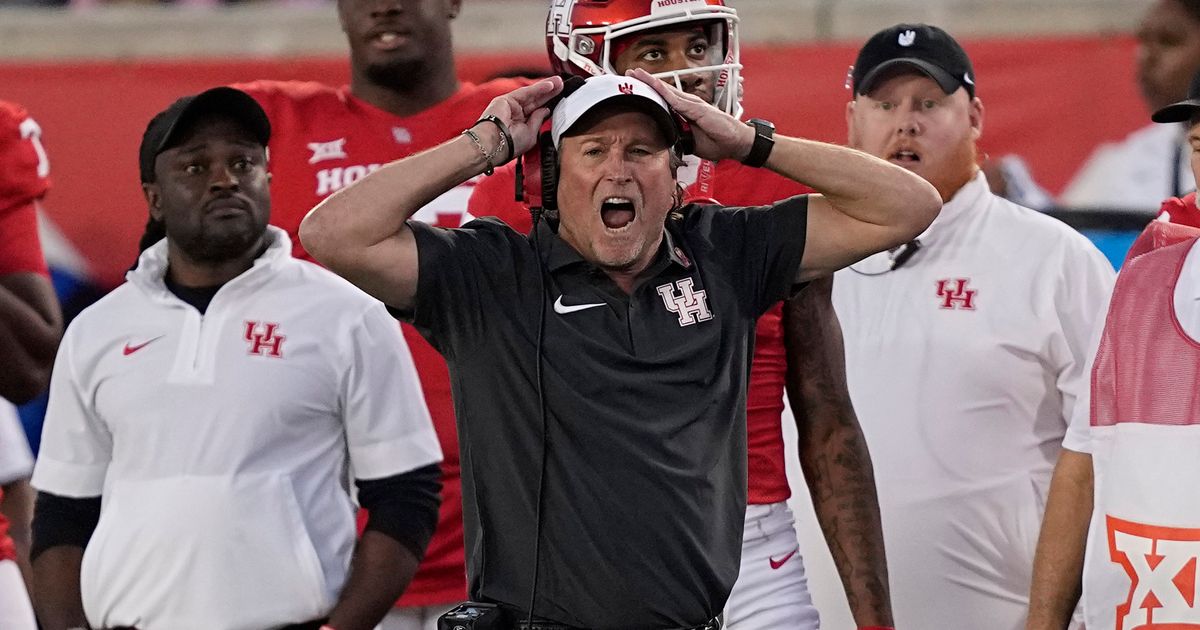 Houston Football Coach Dana Holgorsen Terminated After Five Seasons: AP Source