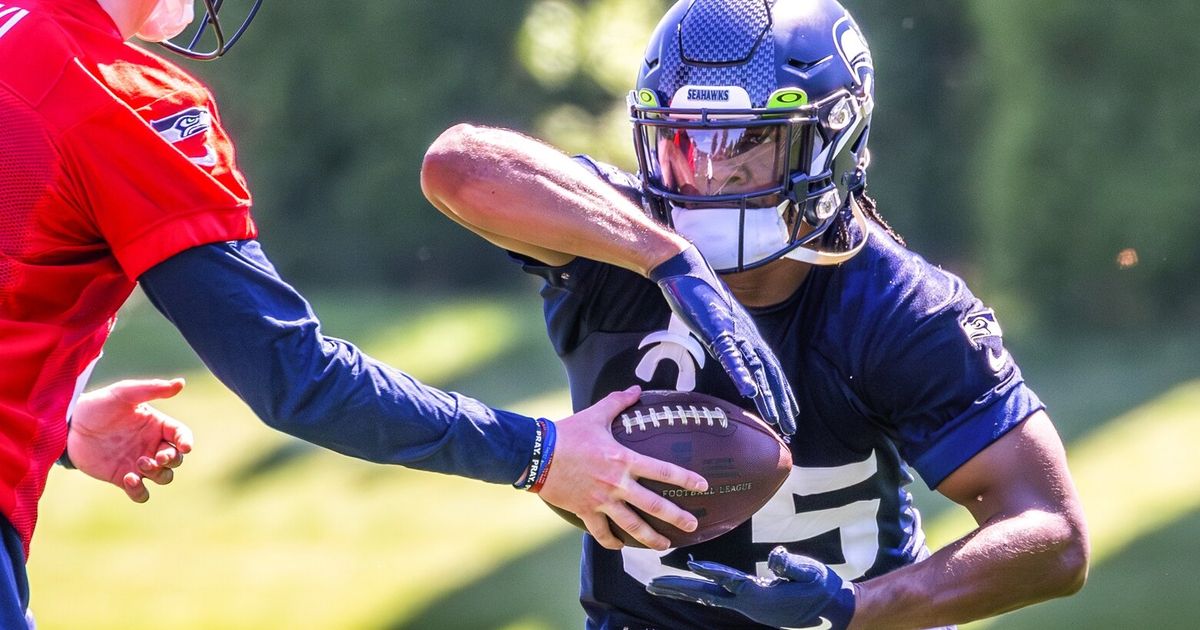 Kenny McIntosh Prepared to Step In for Seattle Seahawks if Necessary