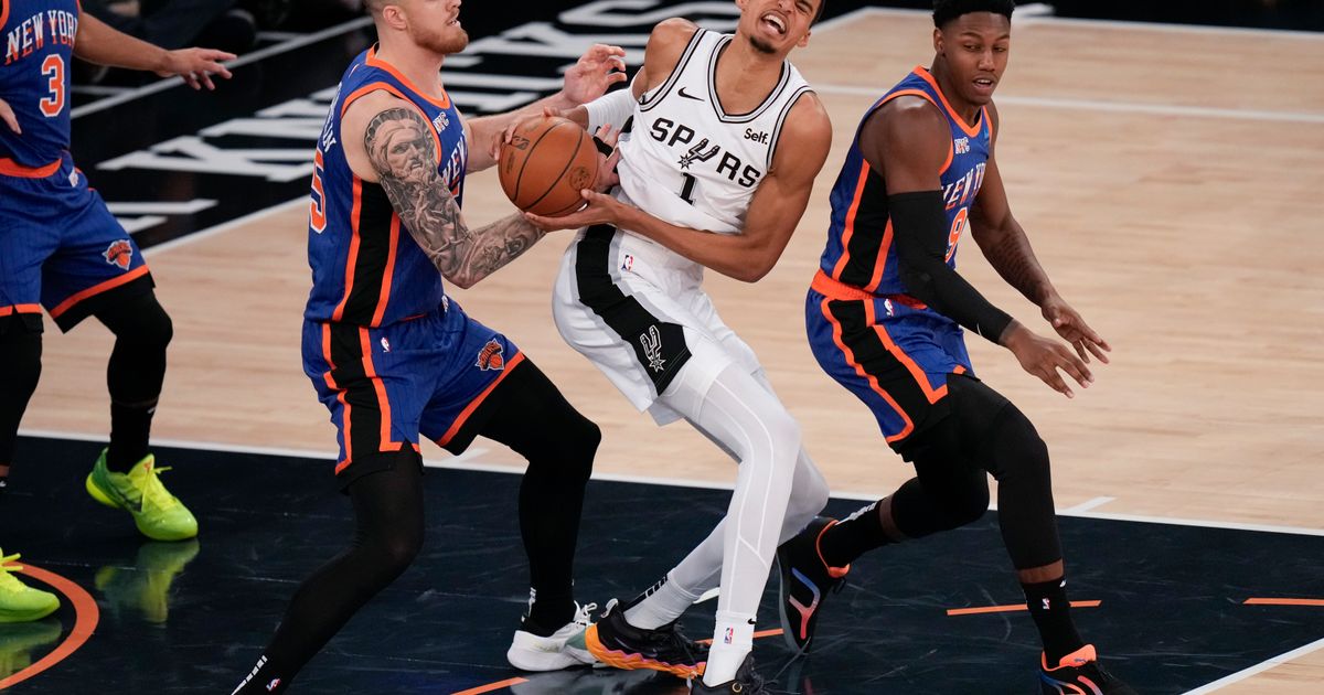 Knicks Defeat Spurs 126-105 in Wembanyama's Debut at Madison Square Garden