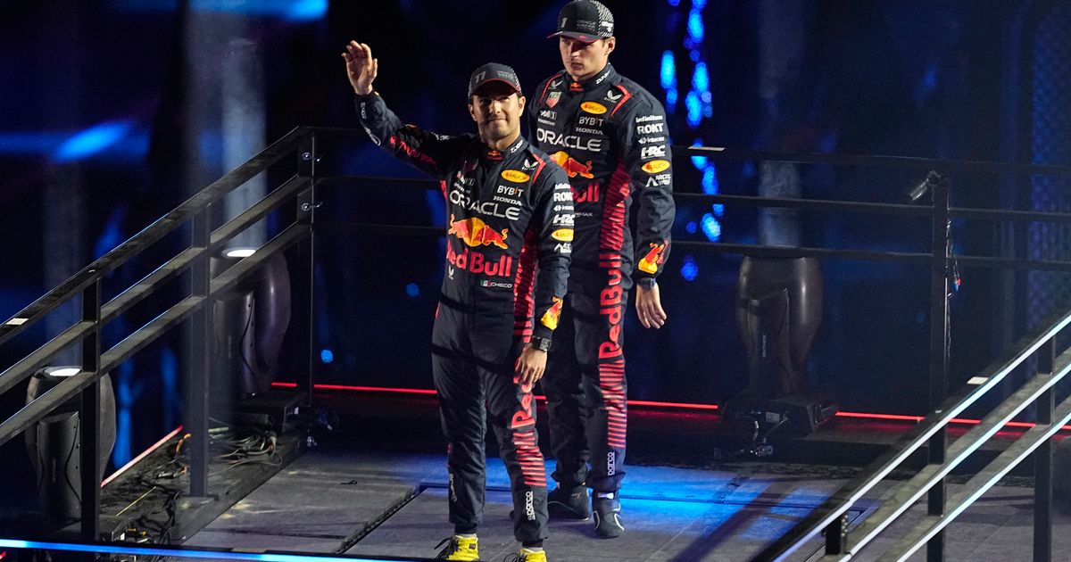 Max Verstappen Criticizes Las Vegas Grand Prix for Excessive Showmanship