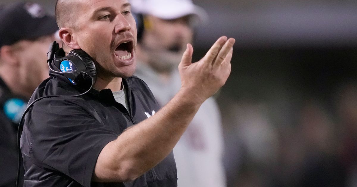 Mississippi State Parts Ways with Zach Arnett After One Season as Head Coach Following Mike Leach's Departure
