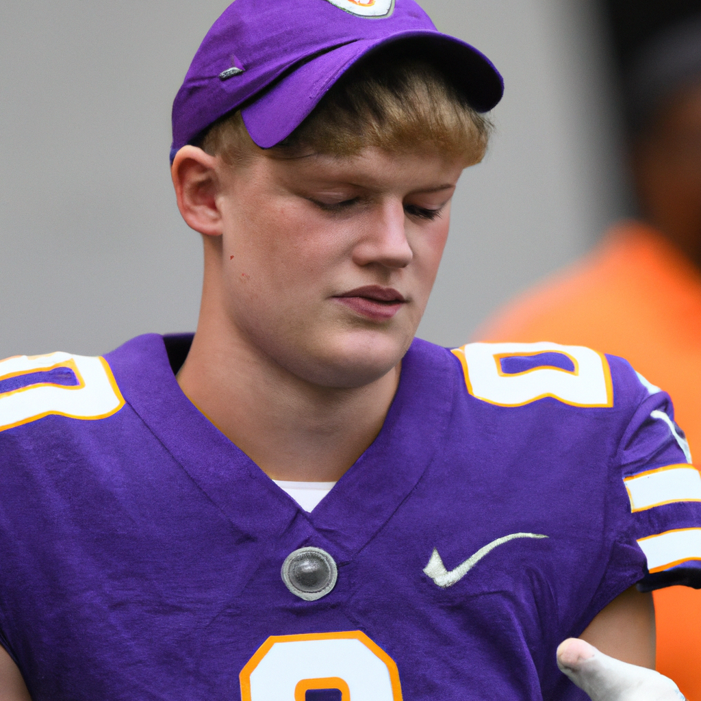 NFL Investigating Bengals' Omission of Joe Burrow Injury from Report: AP Source