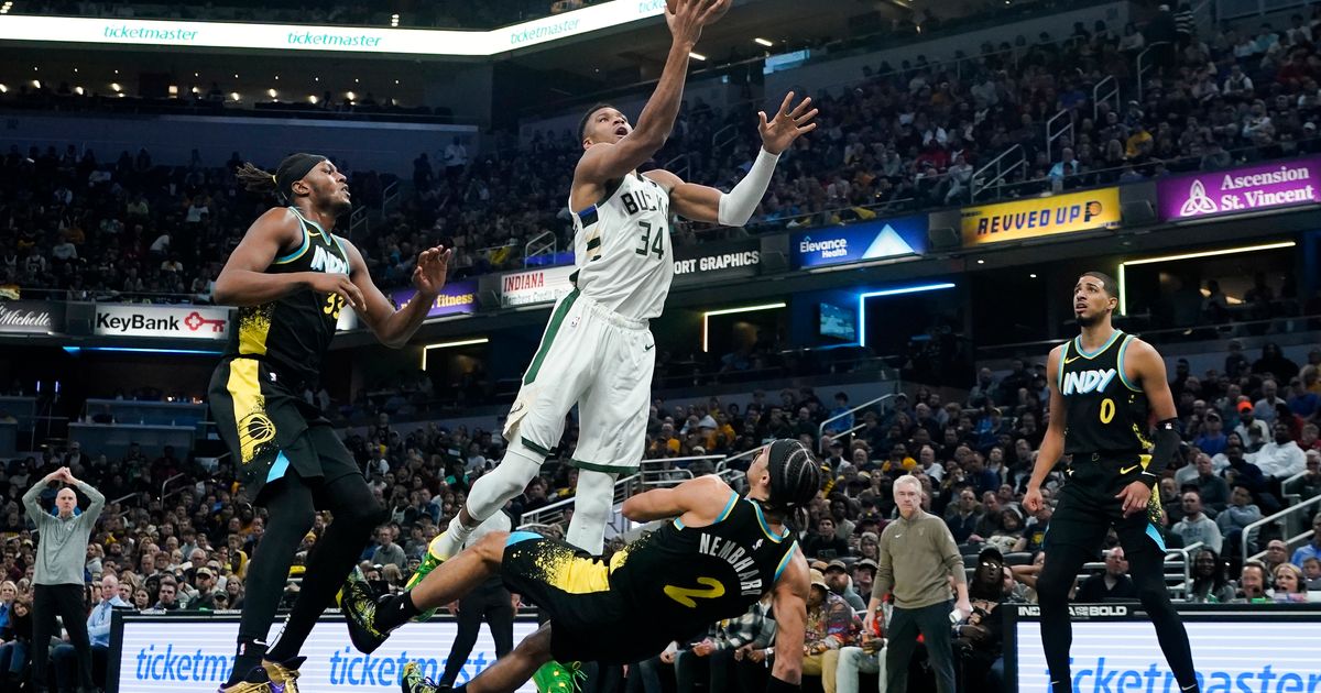 Pacers Overcome Giannis Antetokounmpo's 54-Point Performance to Defeat Bucks 126-124