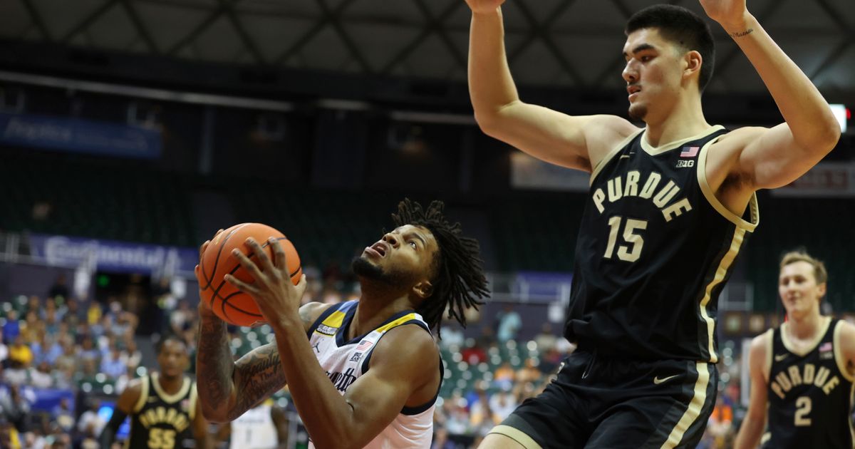 Purdue Boilermakers Reclaim No. 1 Ranking in AP Top 25, Arizona Wildcats Move Up to No. 2; Villanova, BYU, Colorado State Enter Top 20