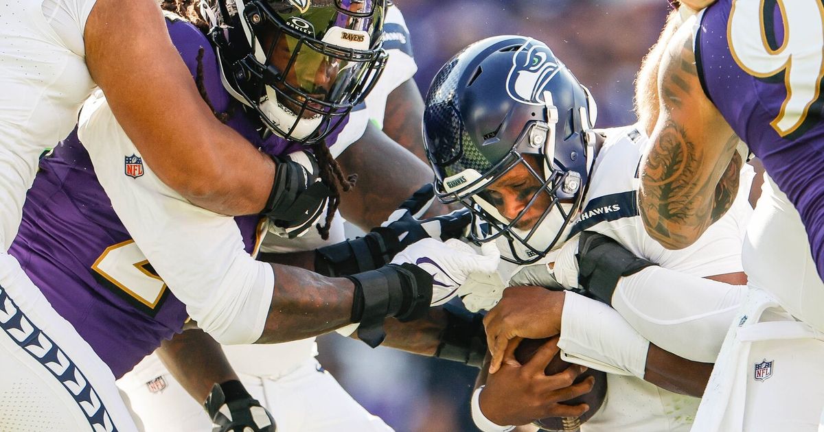 Ravens Rush for 298 Yards in Rout of Seahawks in Baltimore